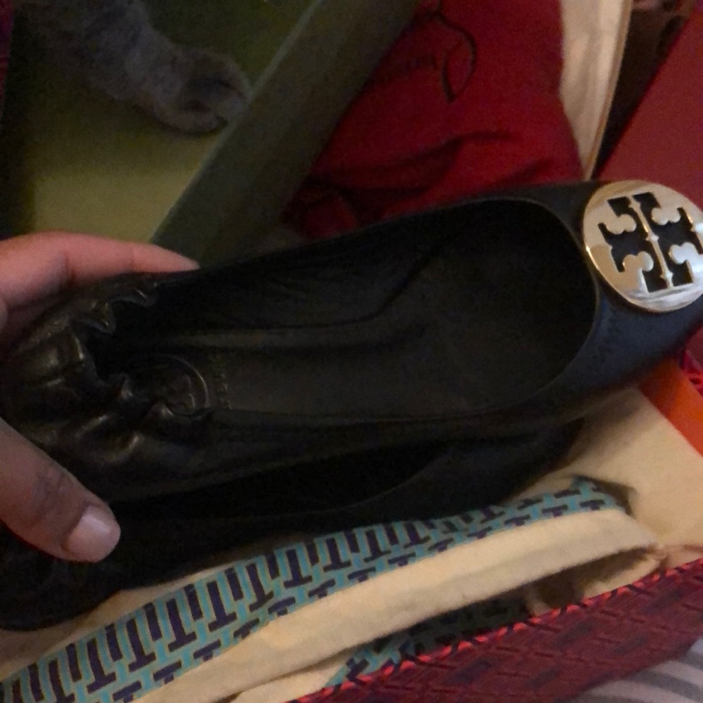 Tory Burch Leather flats